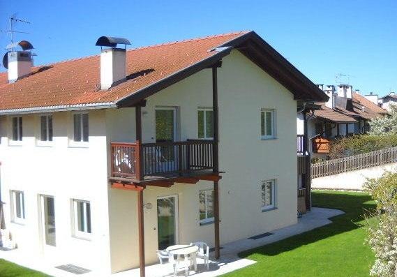 Appartments Am Wiesenrand Nova Ponente Exteriör bild